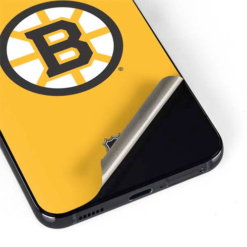 NHL Boston Bruins Solid Background Galaxy S22 Skin
